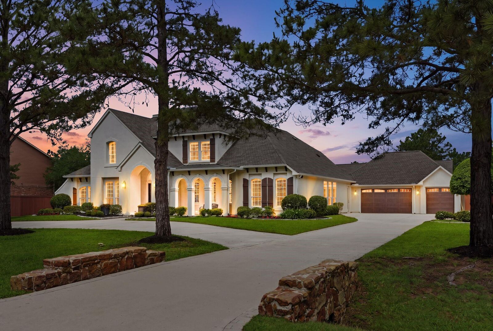 Property Photo:  18 Dusk Valley Court  TX 77379 