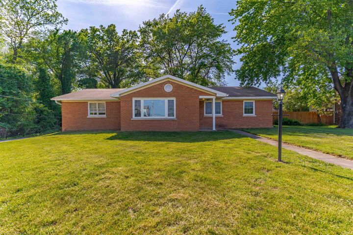 Property Photo: 5400 Weaver Road IN 47711