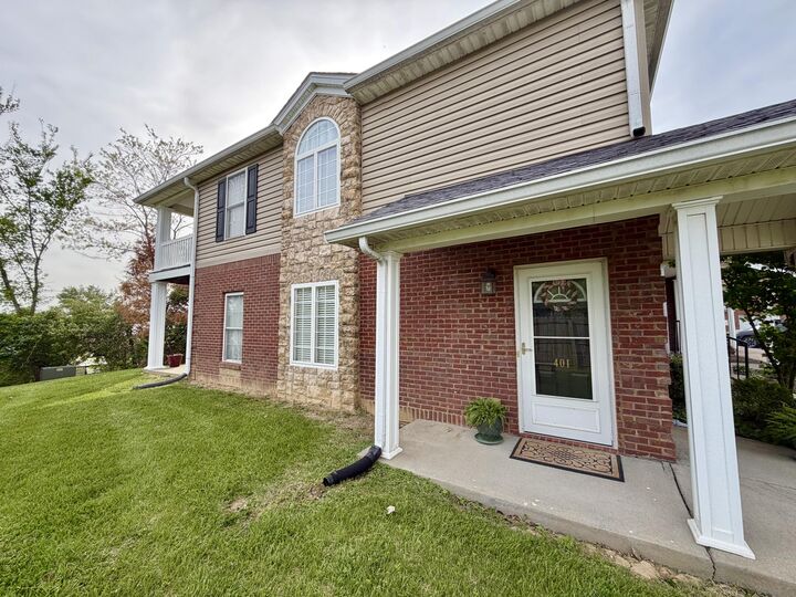 Property Photo:  112 Leonardwood Drive 401  KY 40601 