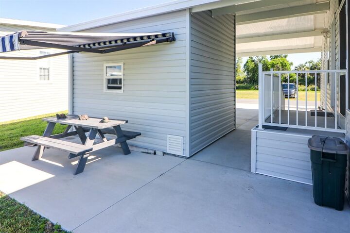 Property Photo:  12116 SW County Rd. 769 # 342  FL 34269 