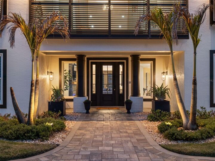 Property Photo: 1214 Commodore Drive FL 32168
