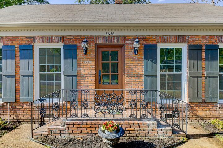 Property Photo:  5676 Barfield Rd  TN 38120 