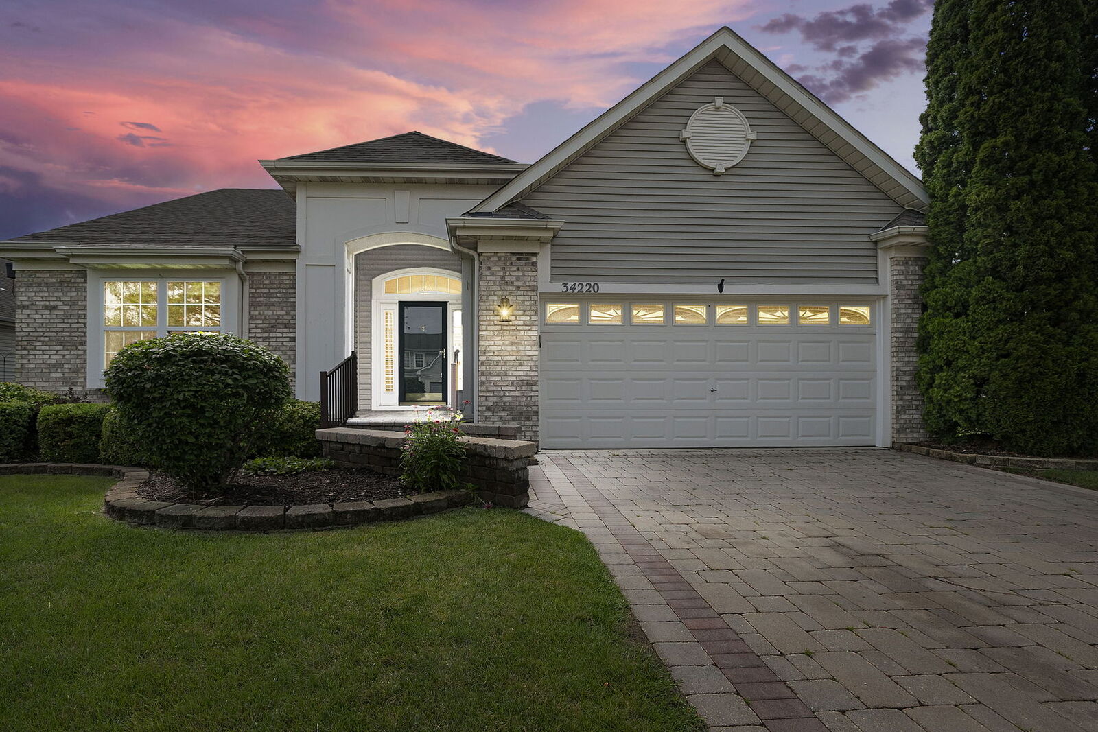 Property Photo:  34220 N Wineberry Lane  IL 60073 