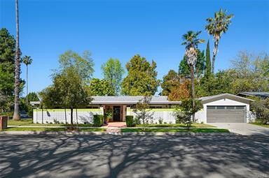 Property Photo:  22701 Martha Street  CA 91367 