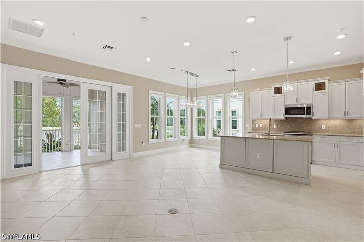 Property Photo:  6565 Dominica Drive 101  FL 34113 