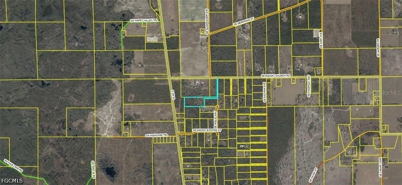 Property Photo:  520 SE Midway Church Road  FL 32059 