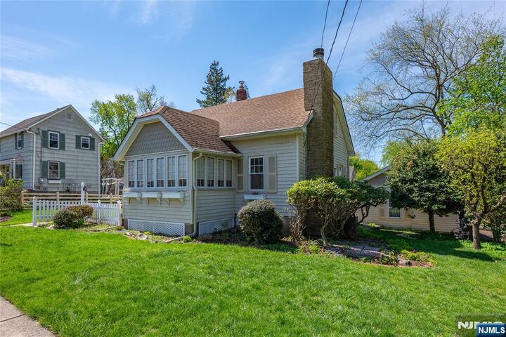 Property Photo:  41 Center Street  NJ 07432 