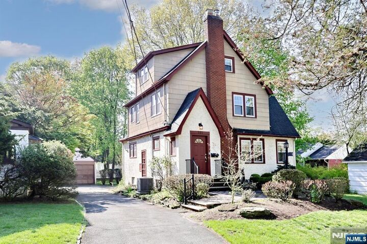 Property Photo:  191 Hardenburgh Avenue  NJ 07627 