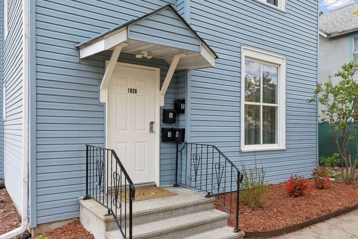 Property Photo:  1926 15th Avenue S  MN 55404 