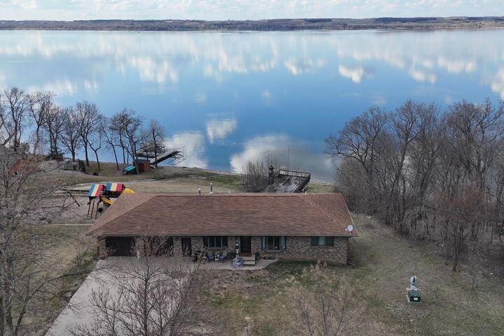 Property Photo:  26775 Mickelson Drive  MN 56381 