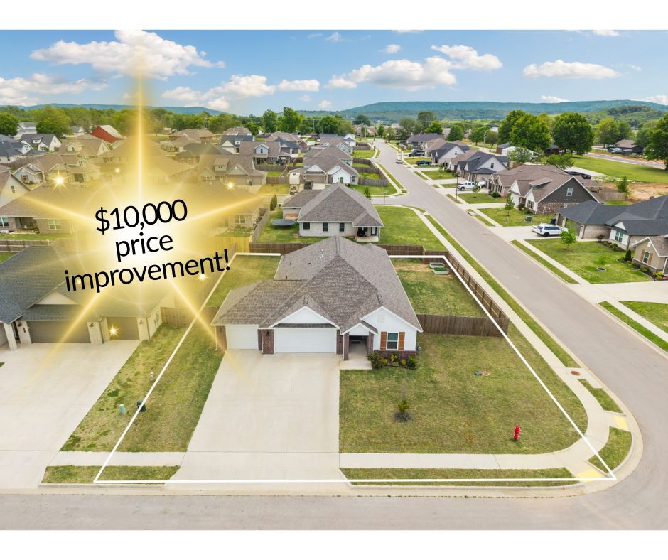 Property Photo:  681 Brandon Michael Street  AR 72753 