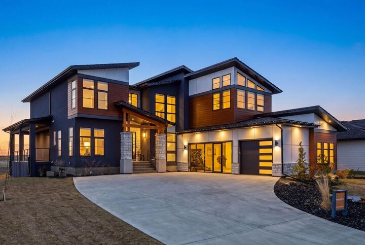 12 Monterra Rise — photo 1