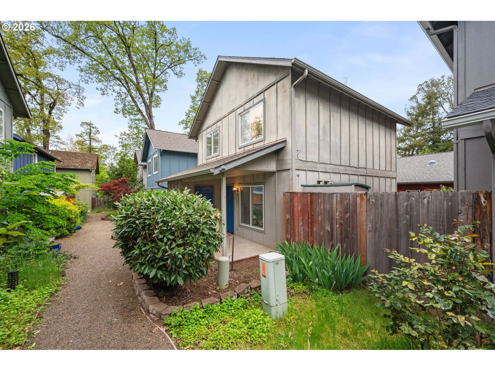 Property Photo:  3063 W 15th Ave  OR 97402 