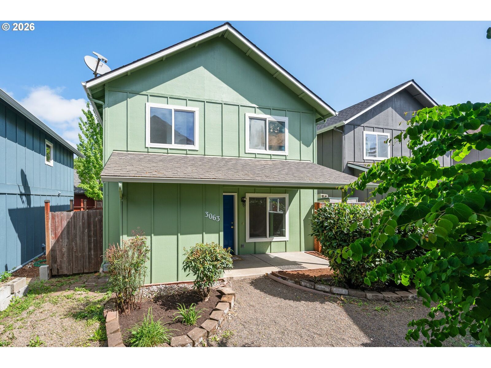 Property Photo:  3063 W 15th Ave  OR 97402 