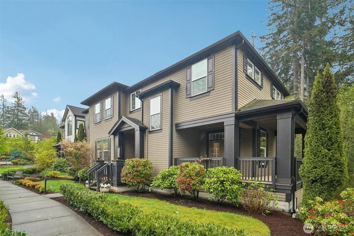 Property Photo:  2166 NE Morgan Lane  WA 98029 