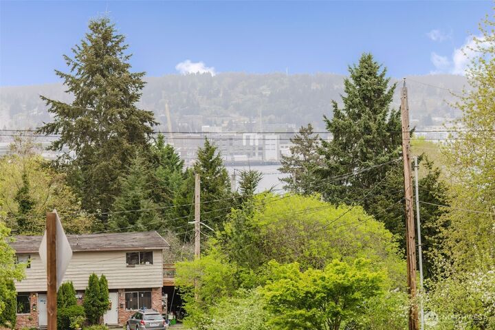 Property Photo: 114 Kendall Street WA 98366