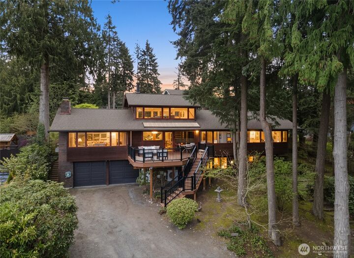 Property Photo:  6920  160th Street SW  WA 98026 