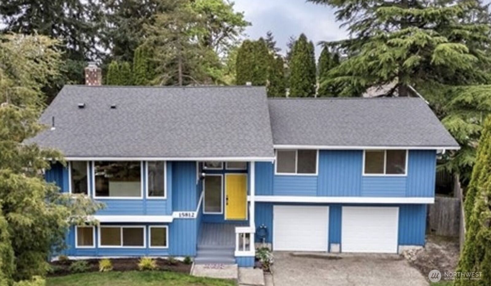 Property Photo: 15812 NE 106th Street WA 98052