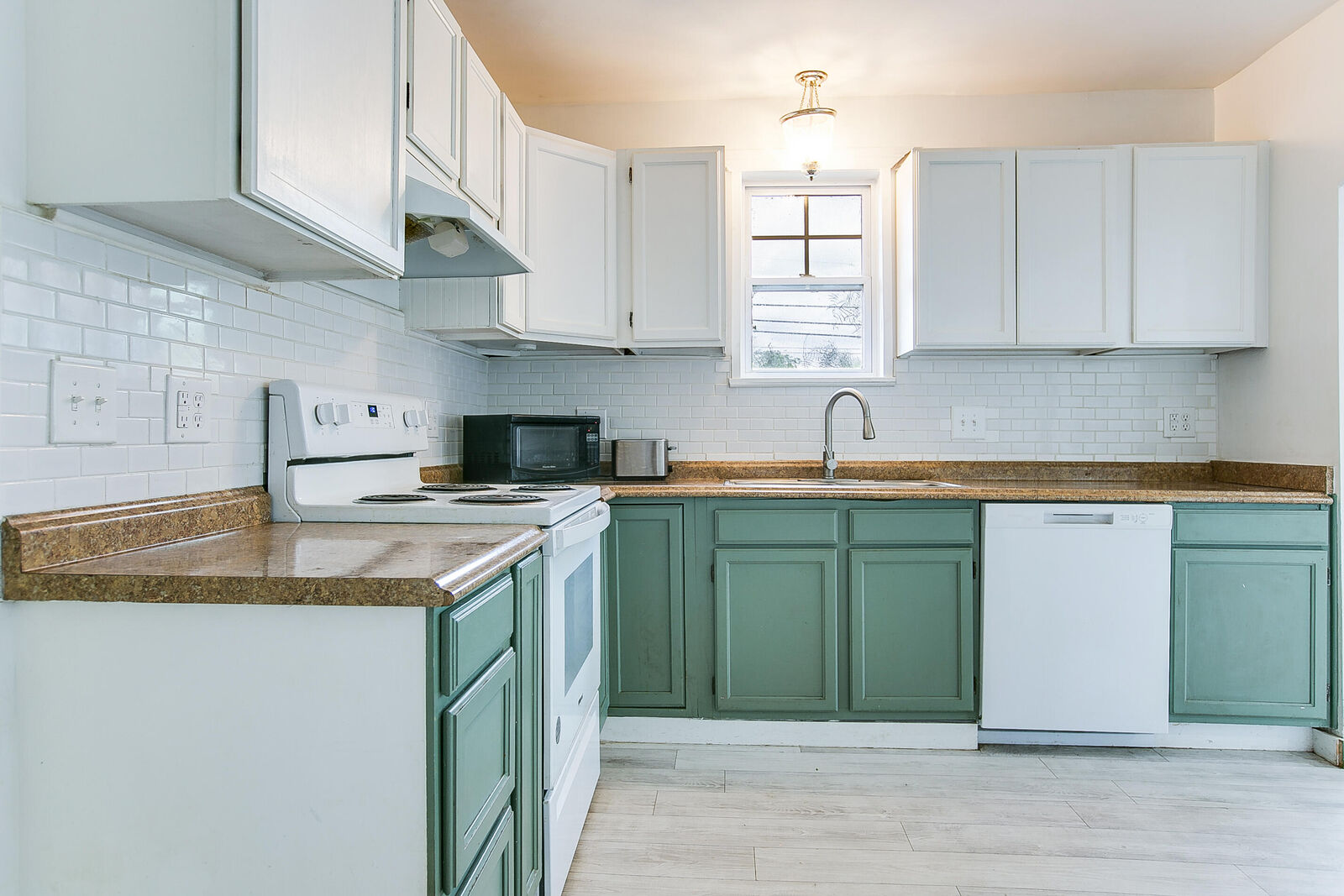 Property Photo:  1801 Childress Street  TX 76901 