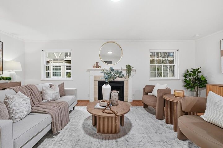 Property Photo:  38 Devonshire Avenue 6  CA 94043 