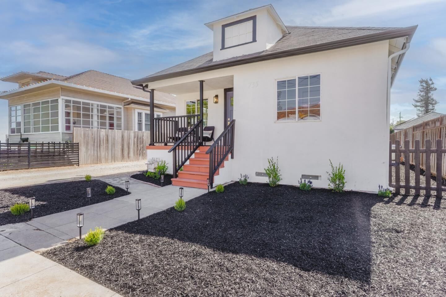 Property Photo:  735 Locust Street  CA 95110 