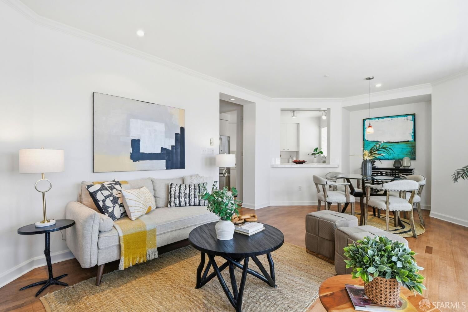 Property Photo:  690 Chestnut Street 409  CA 94133 