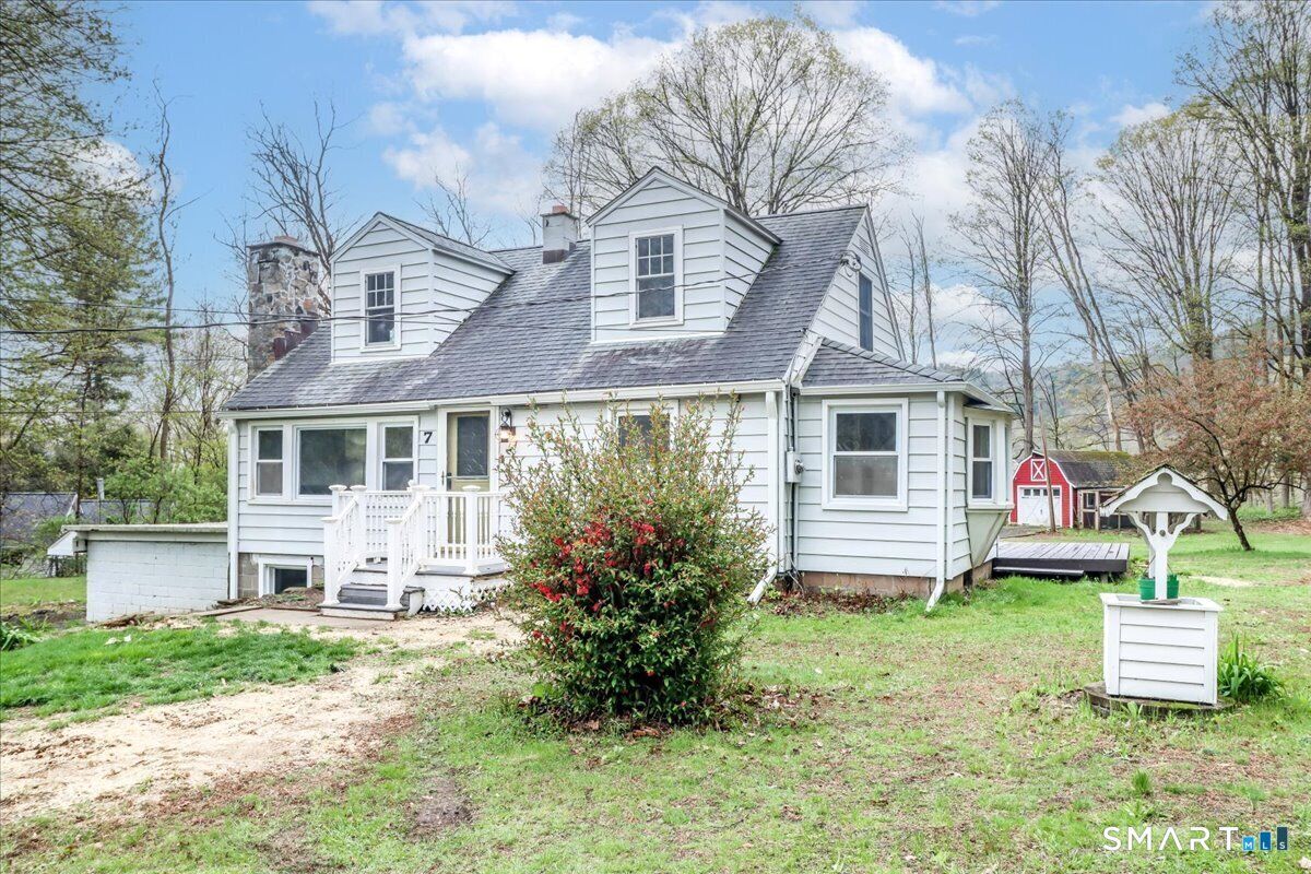 Property Photo:  7 River Road  CT 06776 