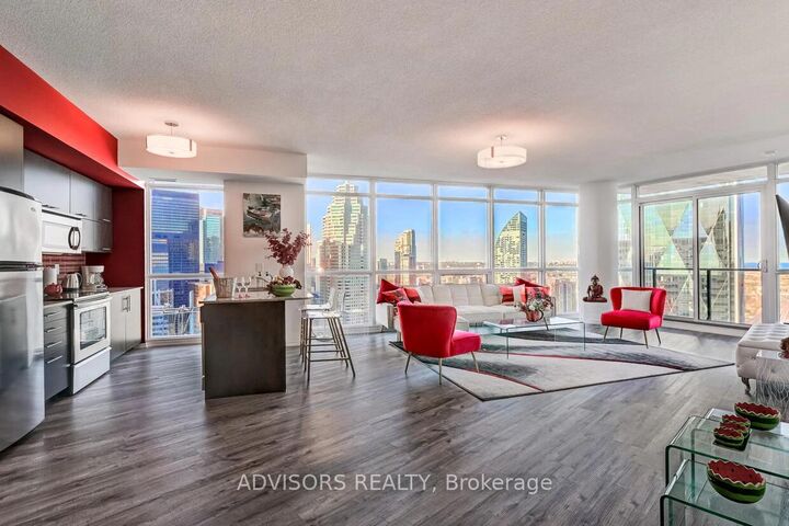 65 Bremner Boulevard 4408 — photo 1