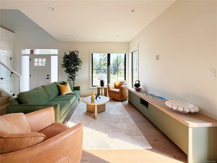 Property Photo: 1675 Crown Isle Blvd BC V9N 9X5
