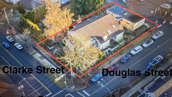 2201 Clarke Street — photo 1