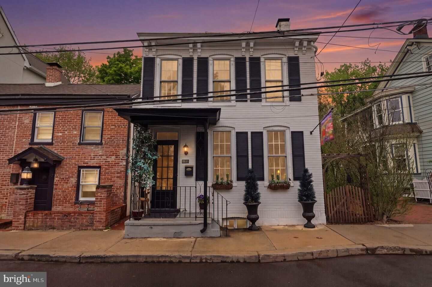 Property Photo:  30 Swan Street  NJ 08530 