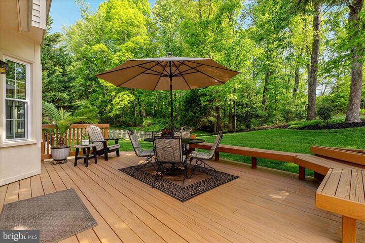 Property Photo:  12852 Valleywood Drive  VA 22192 