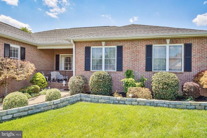 Property Photo:  3013 Saratoga Drive  VA 22601 