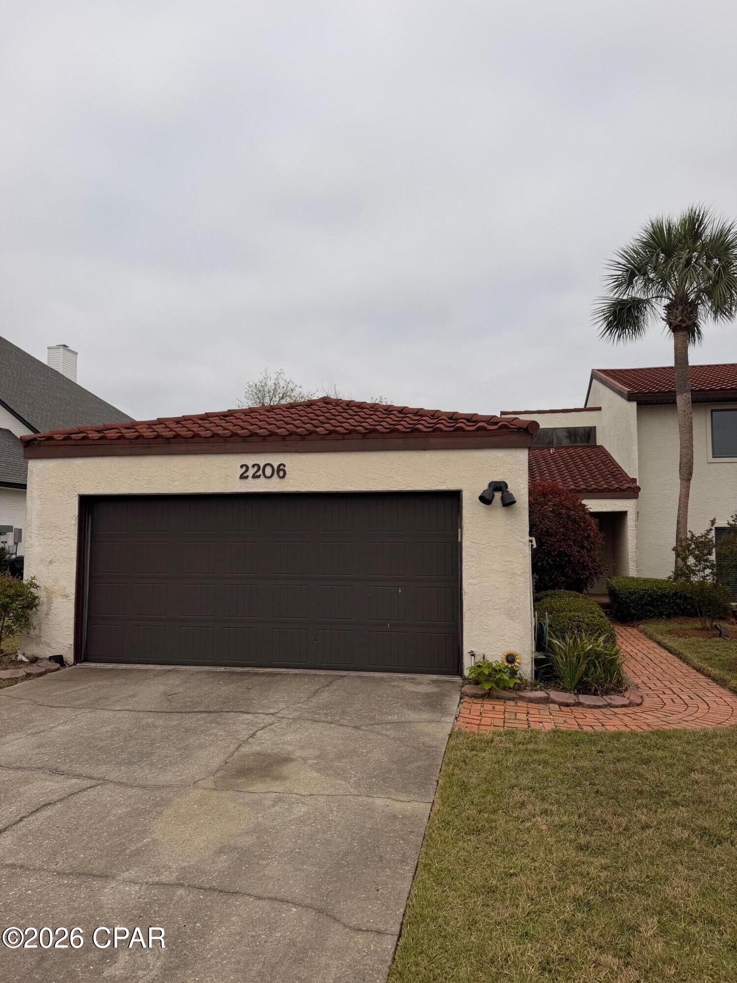 Property Photo:  2206 Country Club Drive  FL 32444 