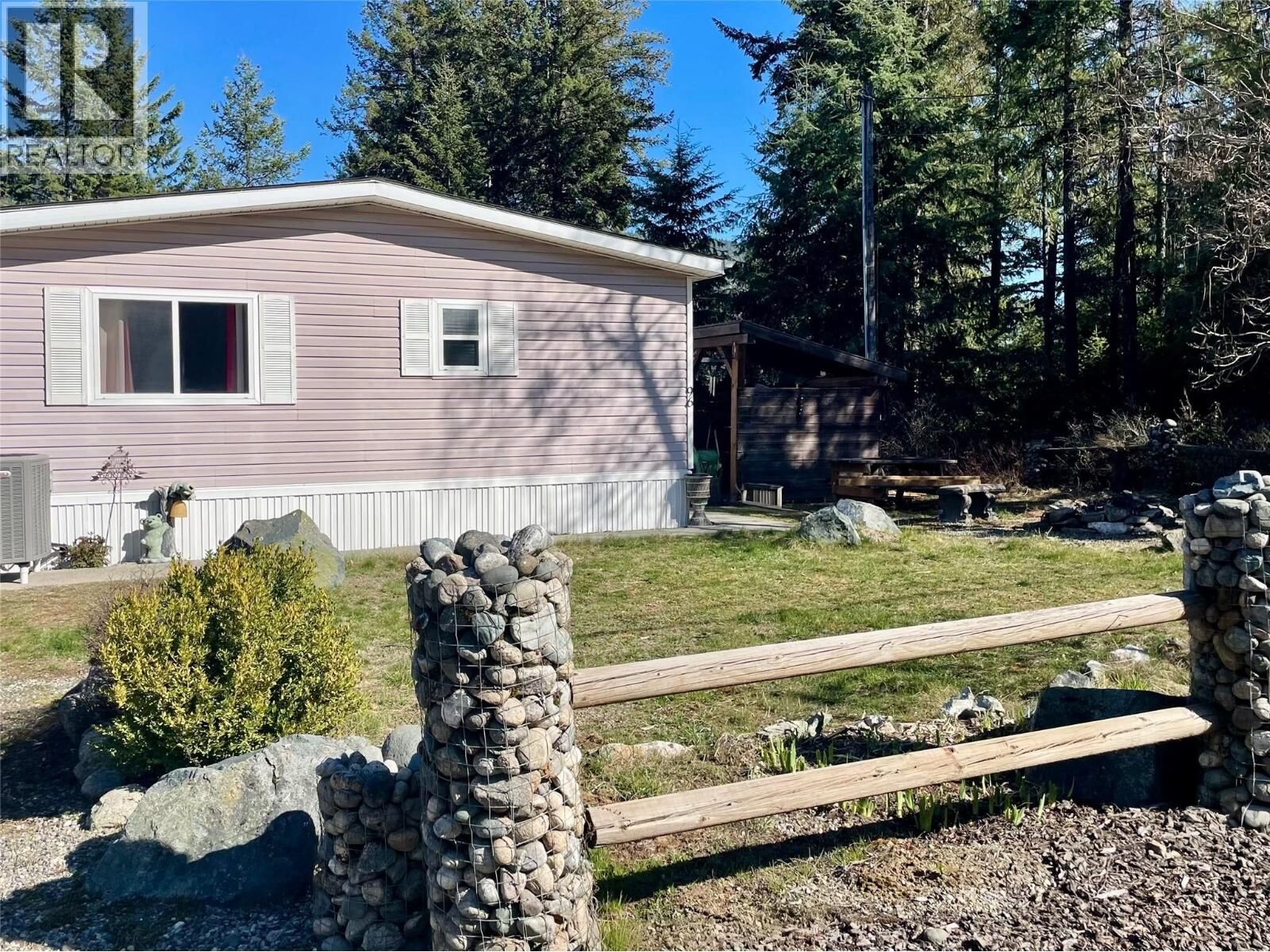 Property Photo: 96 Chase Road BC V0H 1E0