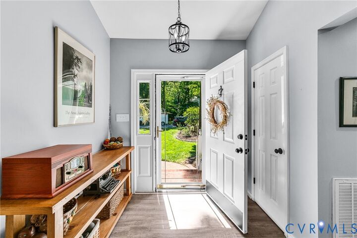 Property Photo:  5518 Windy Ridge Drive  VA 23112 