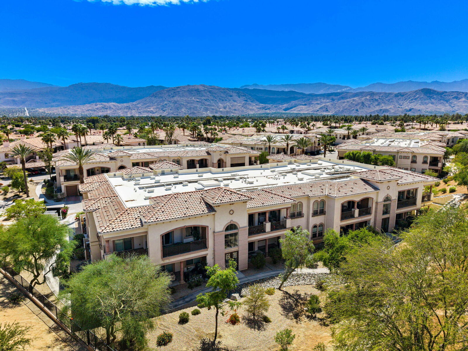 Property Photo:  2203 Via Calderia 2203  CA 92260 