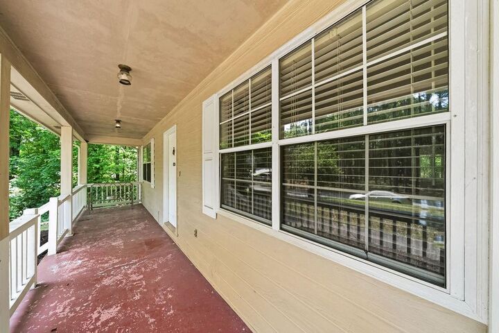 Property Photo:  116 Monterey Drive  GA 30721 