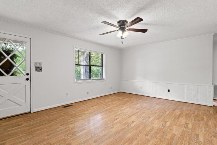 Property Photo:  10930 Meadowview Road  TN 37336 