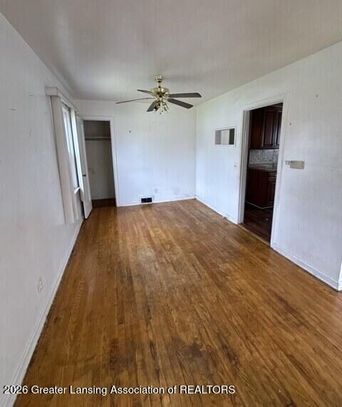 Property Photo:  1122 Cleo Street  MI 48915 