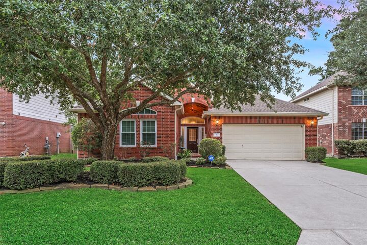 Property Photo:  11 Gilmore Grove Place  TX 77382 