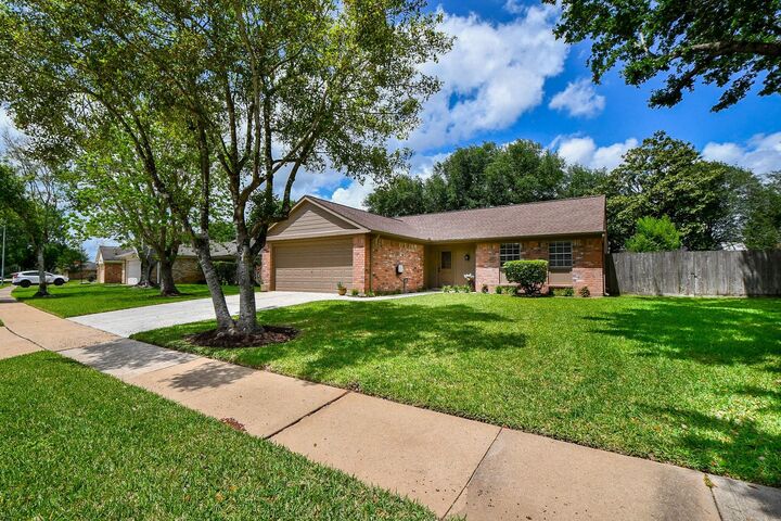 Property Photo:  4027 Blacksmith Lane  TX 77479 