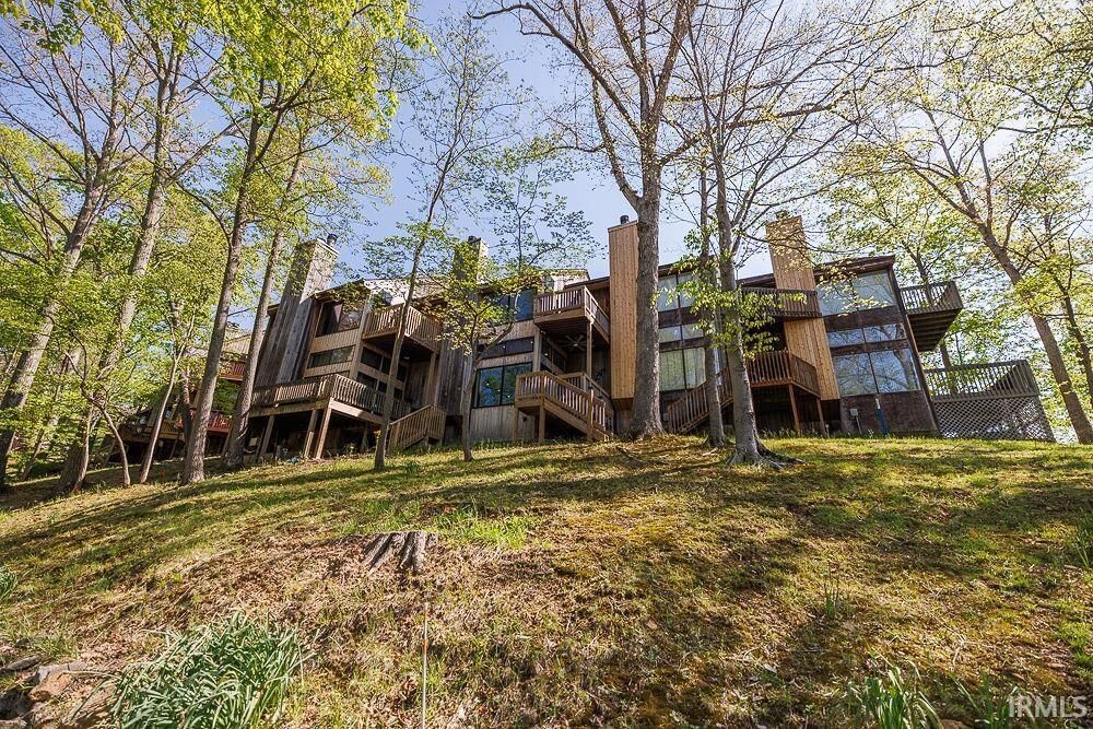 Property Photo:  9405 S Pointe Lasalles Drive  IN 47401 