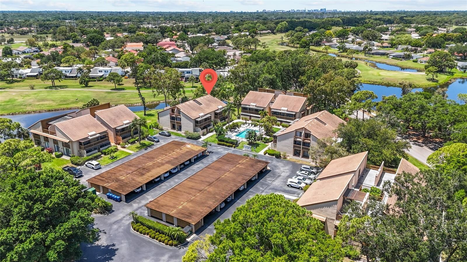 Property Photo:  3033 Willow Green 10  FL 34235 