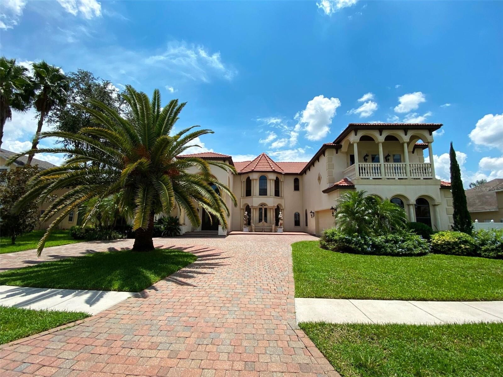 Property Photo:  2713 Formosa Boulevard  FL 34747 