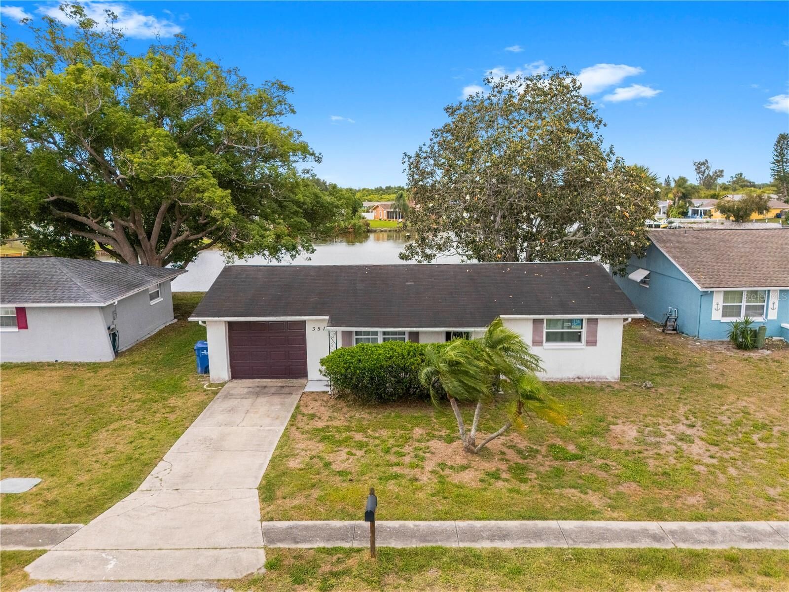 Property Photo:  3510 Wilson Drive  FL 34691 