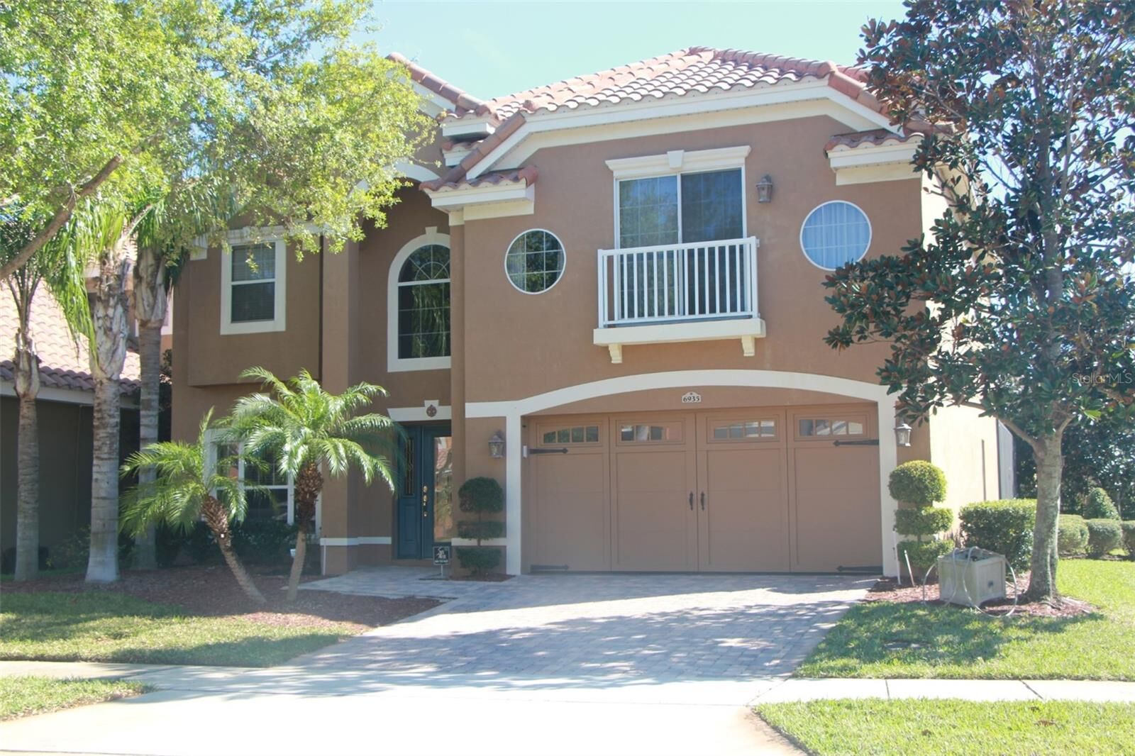 Property Photo:  6935 Brescia Way  FL 32819 