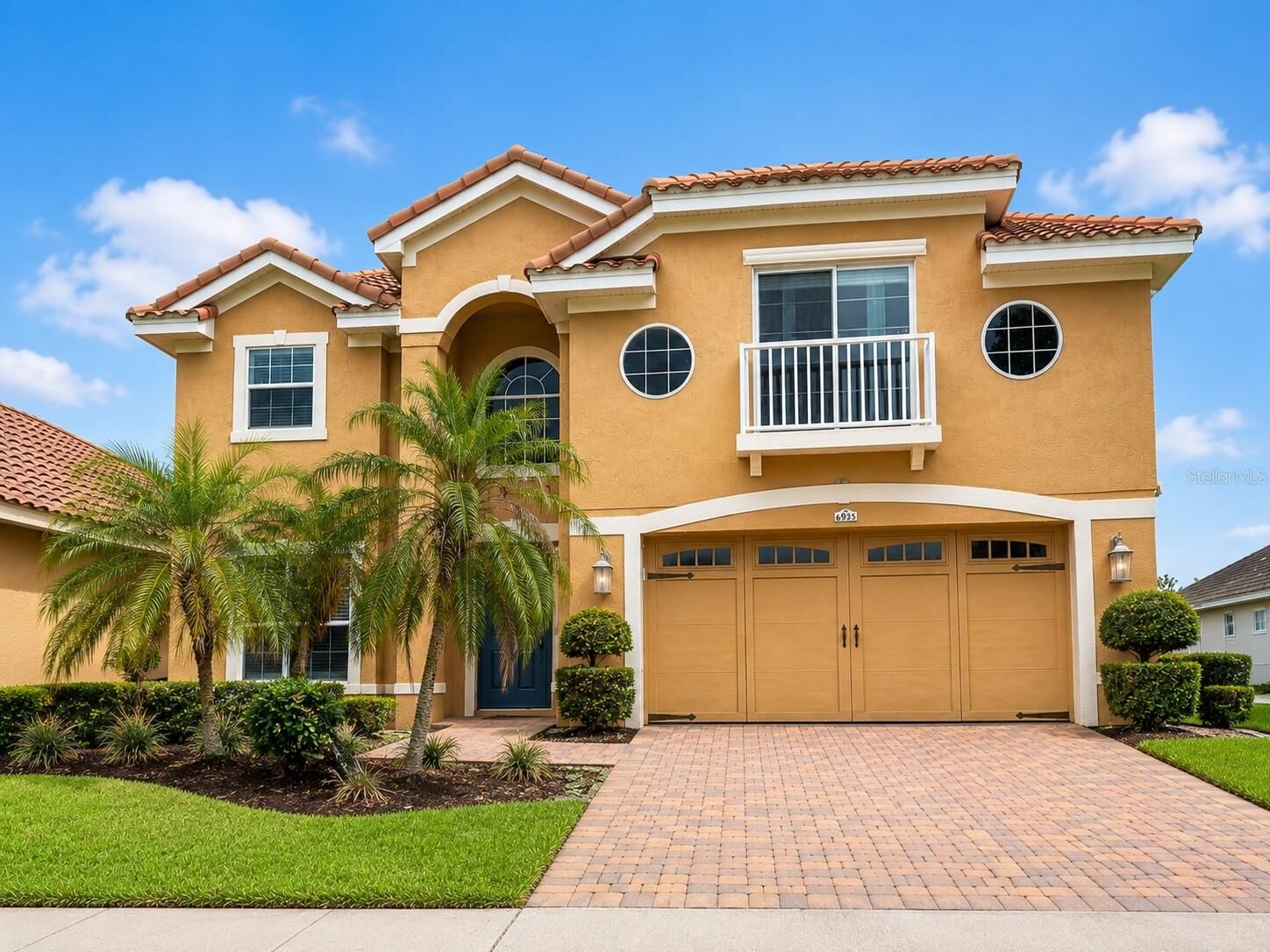 Property Photo:  6935 Brescia Way  FL 32819 
