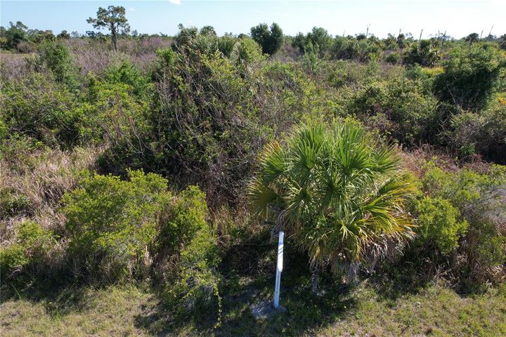 Property Photo:  13 Magellan Street  FL 34288 