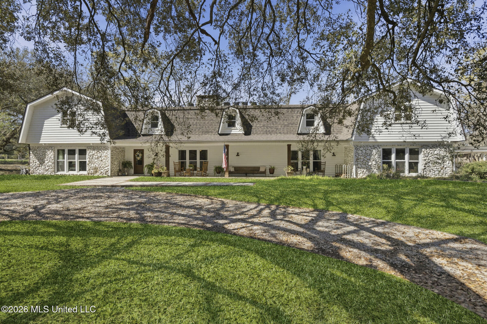 Property Photo: 111 Partins Road MS 39452